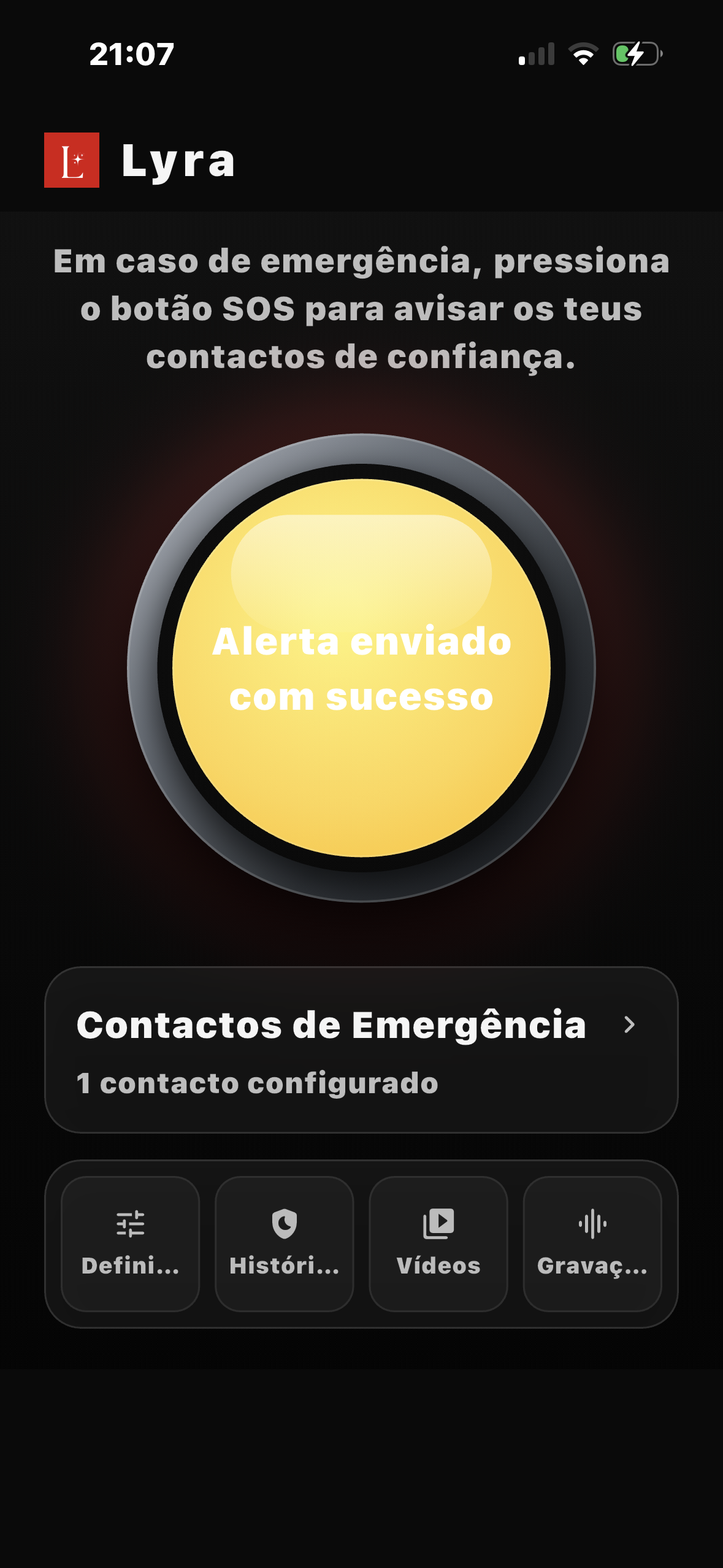 Ecrã com alerta enviado e botão SOS